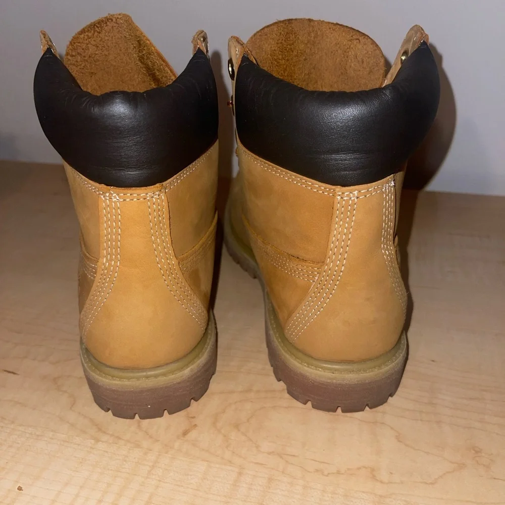 Timberlands - Picture 3 of 6